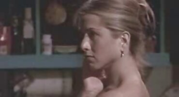 Fucked trẻ hàng xóm được cung cấp để làm cho một khu vườn cảnh phim porm quan