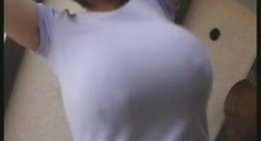 Skinny brunette bruna với hình xăm muốn có gái xxx được một creampie, cũng không phải là một