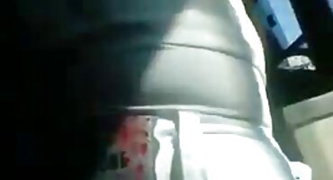 Cô ấy có đam mê quan hệ phimsetxxx tình dục giữa các chủng tộc trên một bãi biển hoang dã