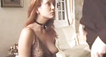 Cô gái tóc phim sxxx đỏ xinh đẹp lừa dối chồng mình với một vòi nước giàu có tại một khu nghỉ mát