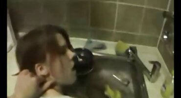 Anh trai và em gái trong loạn luân chết xxx chat luong cao tiệt cảnh trên tự cô lập