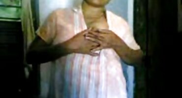 Chị phim xxx kích dục với anh dưới sự giám sát của mẹ trước khi loạn luân